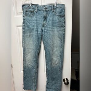 Levi’s 216 skinny fit 36x30
